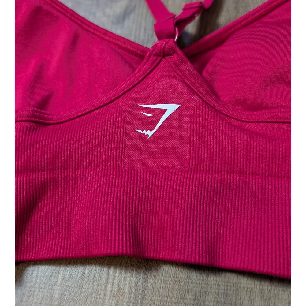 Gymshark Size XS Sweat Seamless Sports Bra 2.0 Light Support Punk Pink Stretch - Picture 6 of 10